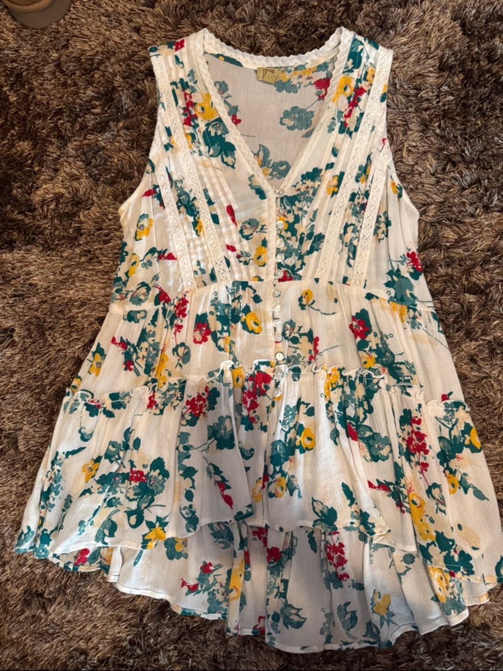 True Craft White Sleeveless Tiered Tunic with Teal, Yellow & Red Floral Print